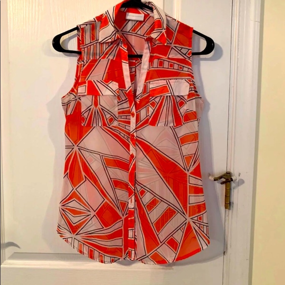 Women’s sleeveless blouse